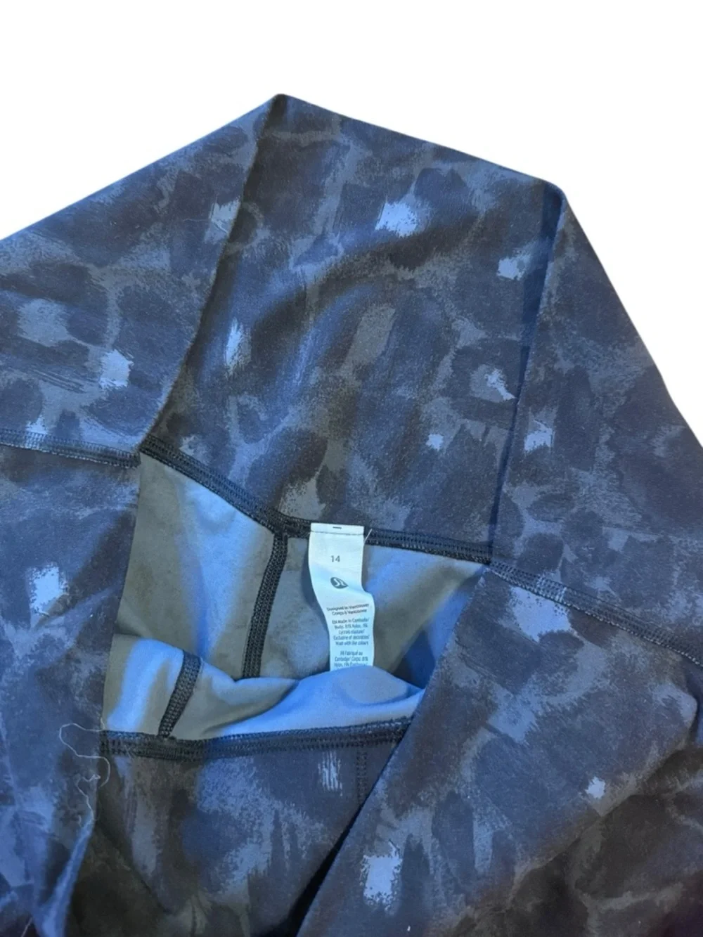 Lululemon Leopard Print Stretch Leggings